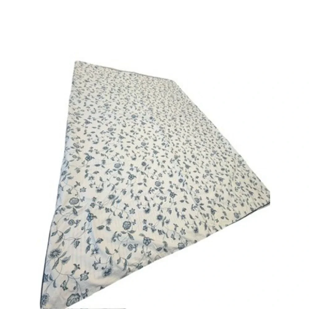 Reversible Blue White Floral & Stripe Duvet Cover& Matching Dust RuffleUSA Twin‎